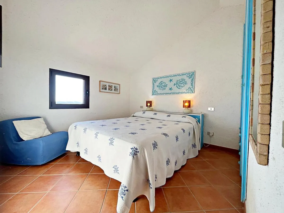 Domomea - Le Ginestre Villa Porto Istana