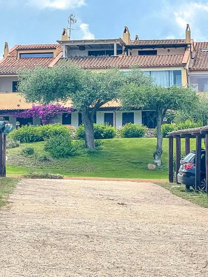 Domomea - Le Ginestre Villa Porto Istana Holiday home