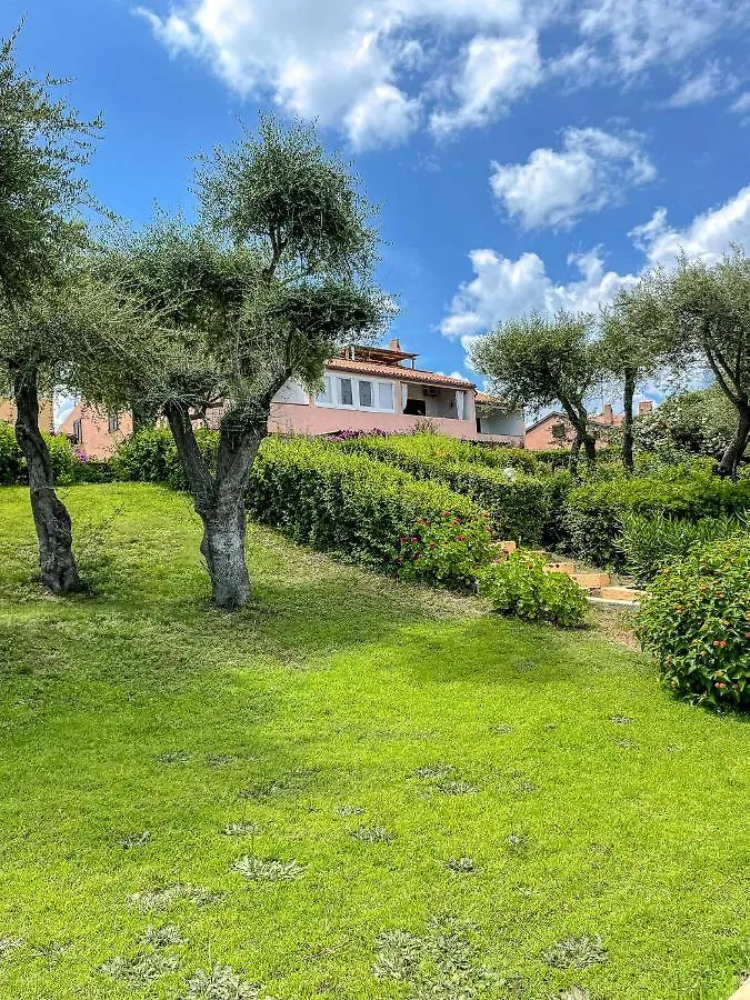 Holiday home Domomea - Le Ginestre Villa Porto Istana Italy